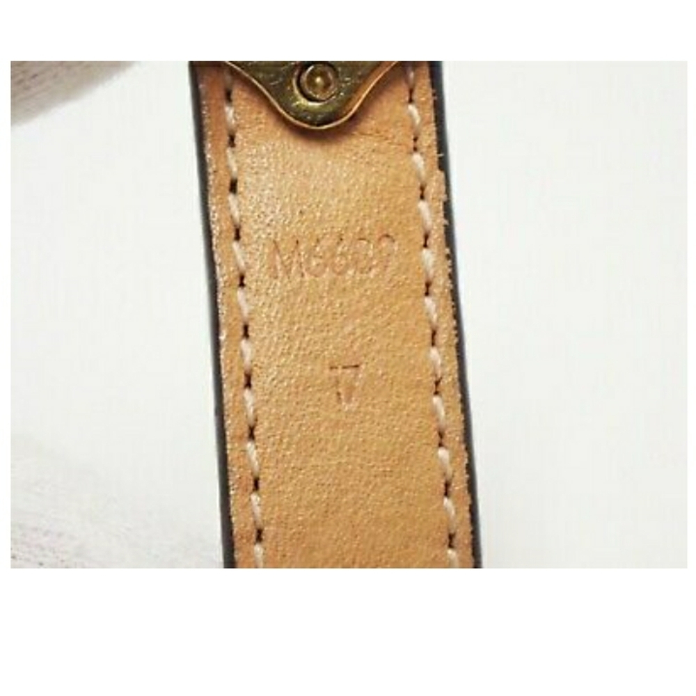 - RARE! Louis Vuttion Vachette Leather Bracelet Cuff in Louis V box - Picture 6 of 13